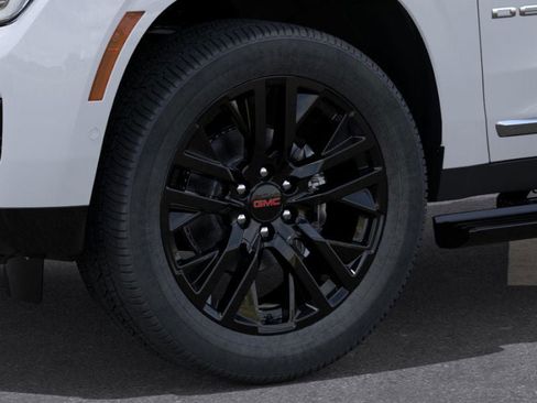 New 2026 GMC Yukon XL Denali w/ Sun & Power Step Package AWD/4WD image 9