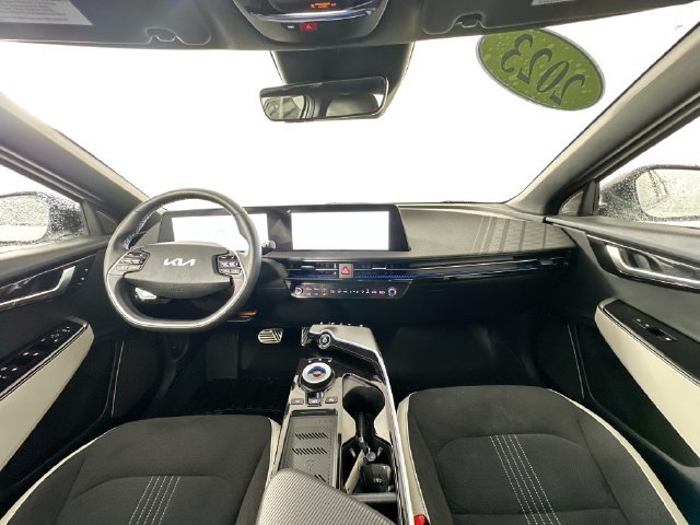Used 2023 Kia EV6 GT-Line w/ GT-Line Suede Seat Package AWD/4WD image 3
