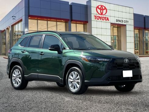 New 2026 Toyota Corolla Cross LE FWD image 8