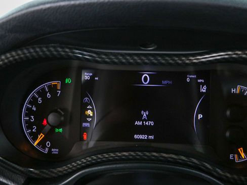 Used 2021 Jeep Grand Cherokee Laredo X RWD image 15