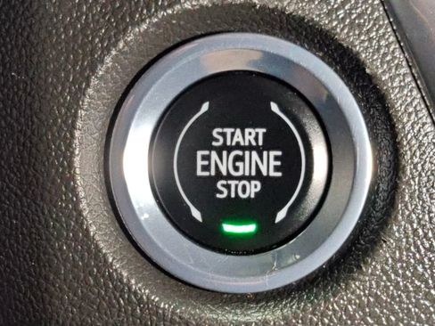 Used 2024 Buick Encore GX Preferred FWD image 11