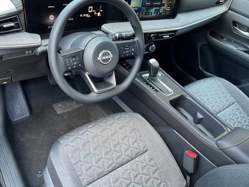 New 2026 Nissan Kicks SV image 11