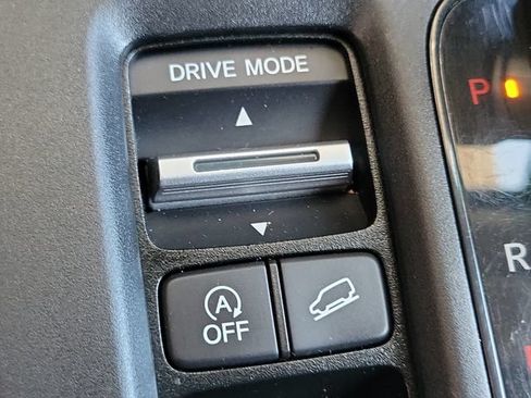 Used 2024 Honda CR-V EX-L image 18
