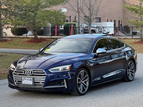 Used 2018 Audi S5 Prestige w/ S Sport Package image 3