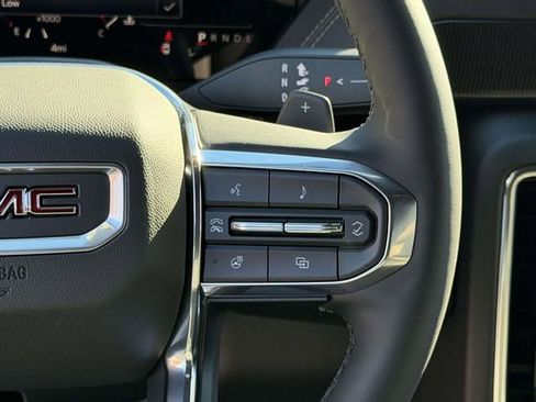 New 2026 GMC Yukon XL Elevation image 14