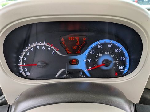 Used 2010 Nissan Cube 1.8 SL w/ SL Preferred Pkg FWD image 11