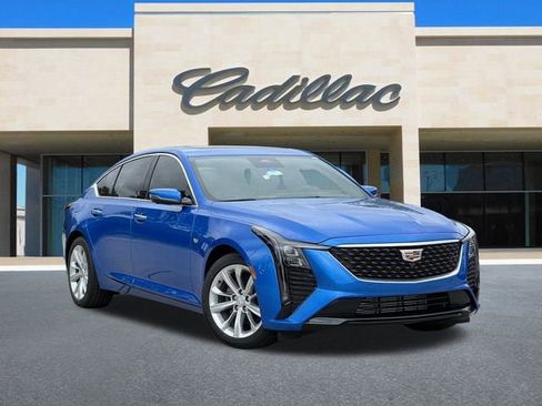 New 2026 Cadillac CT5 Premium Luxury image 2