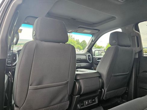 Used 2020 Chevrolet Silverado 1500 LT w/ Convenience Package AWD/4WD image 19