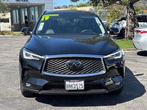 Used 2019 INFINITI QX50 Luxe w/ Navigation Package AWD/4WD image 9