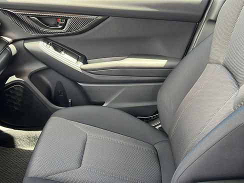 Used 2023 Subaru Crosstrek 2.0i AWD/4WD image 17