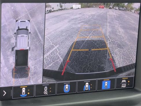 Used 2023 Chevrolet Silverado 2500 LTZ w/ LTZ Convenience Package image 23