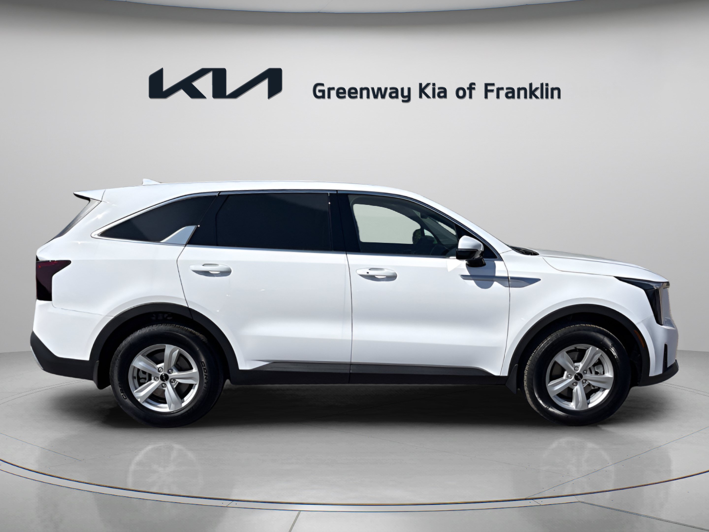 New 2026 Kia Sorento LX FWD image 8
