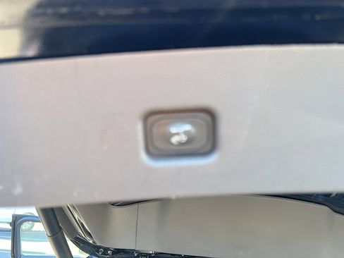 Used 2020 Lincoln Nautilus Premier w/ Equipment Group 101A image 16