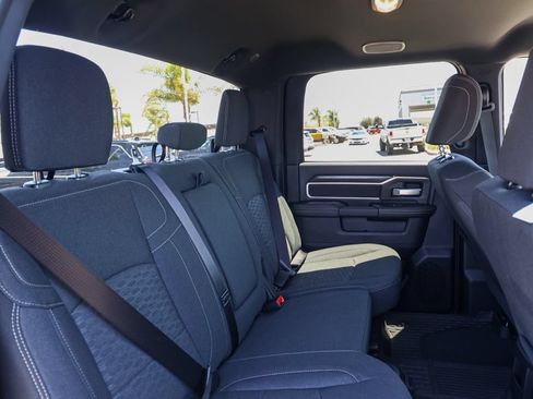 New 2026 RAM 3500 Big Horn AWD/4WD image 17