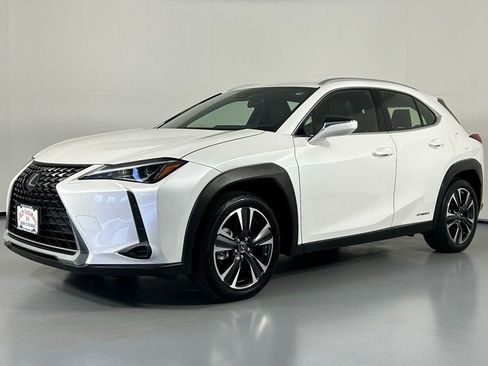 Used 2021 Lexus UX 250h image 3
