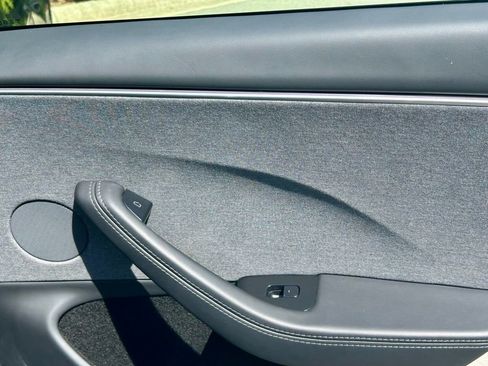 Used 2025 Tesla Model 3 Long Range RWD image 25