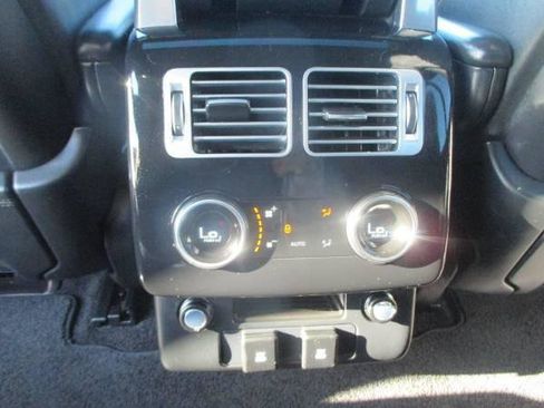 Used 2020 Land Rover Range Rover HSE AWD/4WD image 19