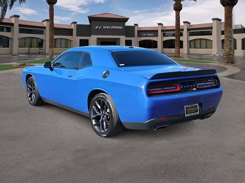 Used 2019 Dodge Challenger SXT w/ Blacktop Package RWD image 6