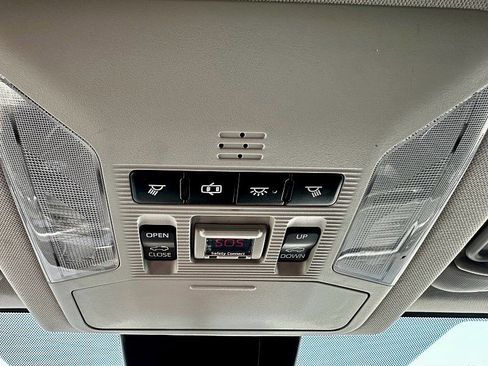 Used 2019 Toyota RAV4 XLE Premium image 25