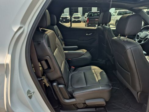 Certified 2023 Chevrolet Traverse RS w/ LPO, Floor Liner Package AWD/4WD image 29