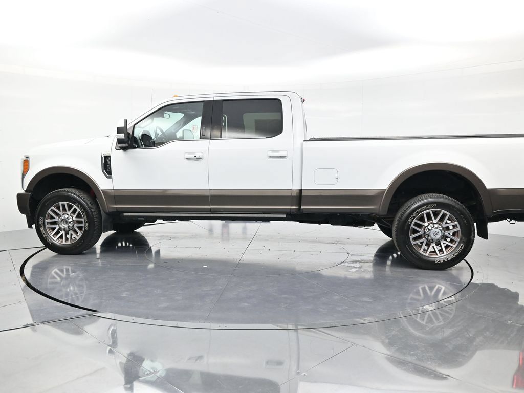 Used 2017 Ford F350 King Ranch w/ King Ranch Ultimate Package AWD/4WD image 8