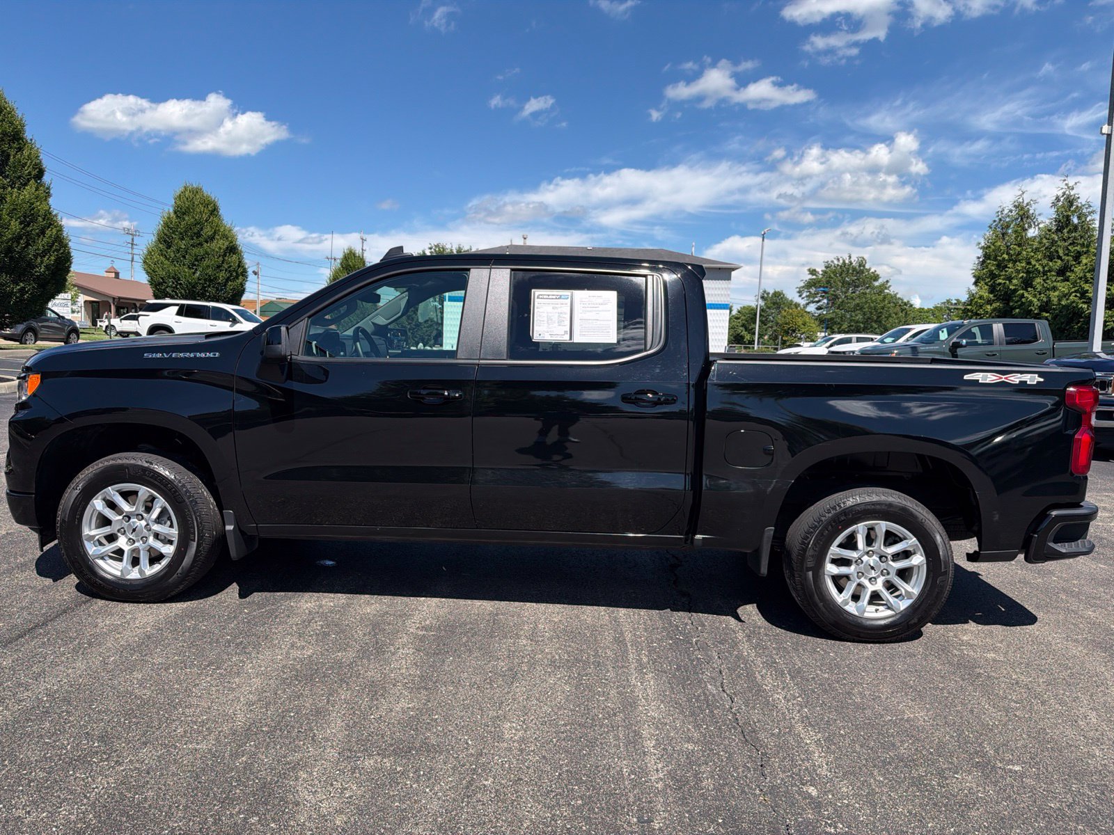 Certified 2026 Chevrolet Silverado 1500 RST AWD/4WD image 2
