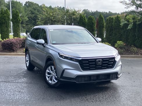 Used 2026 Honda CR-V LX image 2