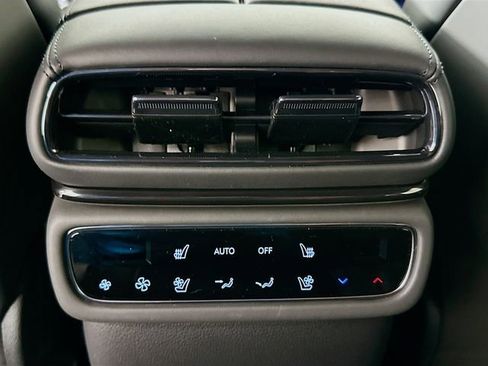 New 2026 Genesis GV80 3.5T e-SC image 18