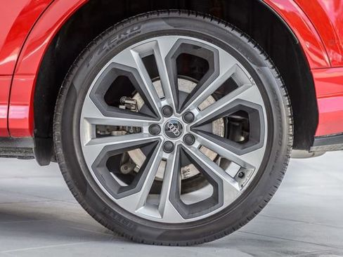 Used 2021 Audi Q3 2.0T Premium Plus w/ Premium Plus Package image 12