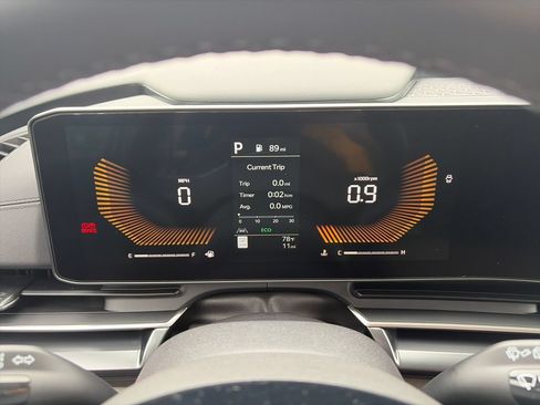 New 2026 Kia Carnival FWD image 14