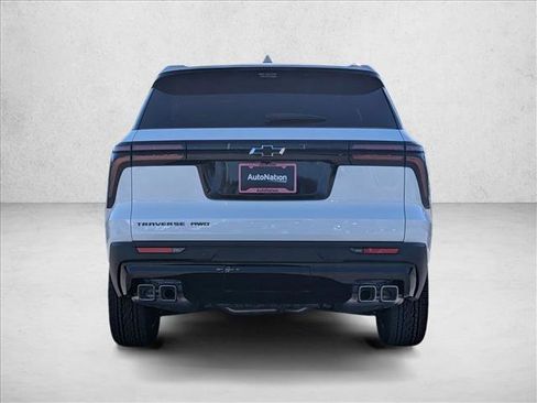 New 2026 Chevrolet Traverse LT image 6