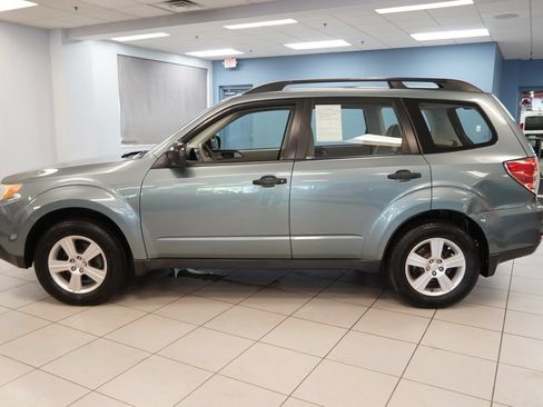 Used 2012 Subaru Forester 2.5X AWD/4WD image 2