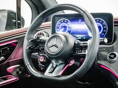 Used 2024 Mercedes-Benz EQE AMG 4MATIC SUV image 15