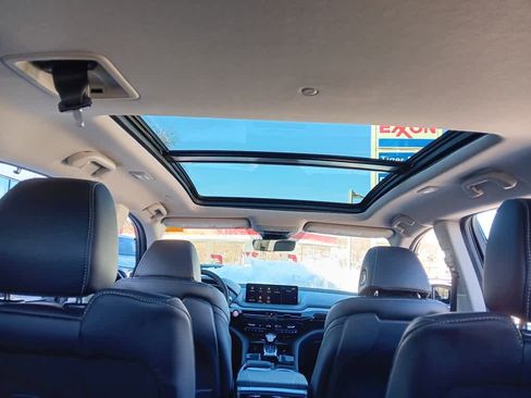 Used 2024 Acura MDX w/Technology Package image 18