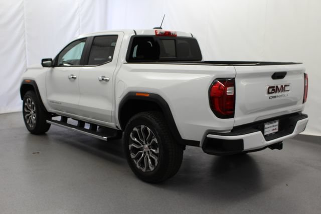 New 2026 GMC Canyon Denali AWD/4WD image 11