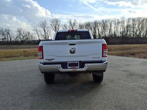 Used 2022 RAM 2500 Big Horn AWD/4WD image 31