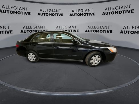 Used 2005 Honda Accord LX image 11