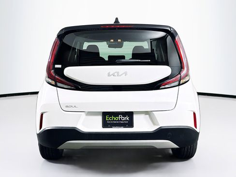 Used 2024 Kia Soul LX w/ Option Group 015 image 7