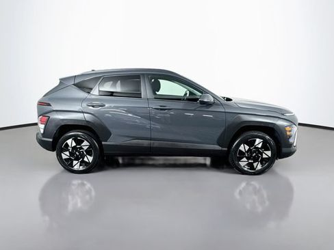Used 2024 Hyundai Kona SEL w/ Convenience Package AWD/4WD image 9