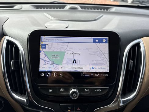 Used 2023 Chevrolet Equinox Premier AWD/4WD image 20