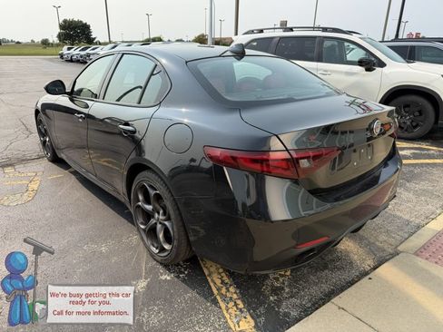 Used 2021 Alfa Romeo Giulia Ti Sport AWD/4WD image 3