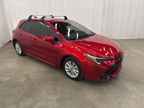 Used 2023 Toyota Corolla SE image 1