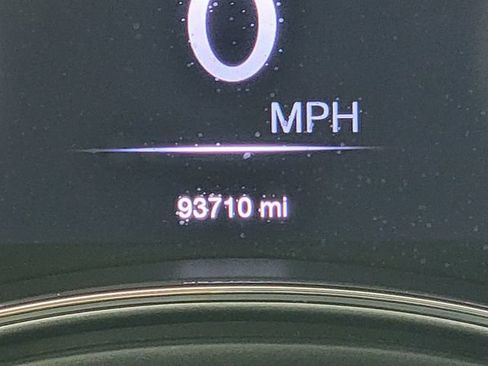 Used 2018 Jeep Grand Cherokee Altitude AWD/4WD image 29