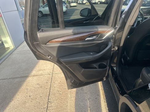 Used 2023 BMW X3 xDrive30i w/ Premium Package image 17