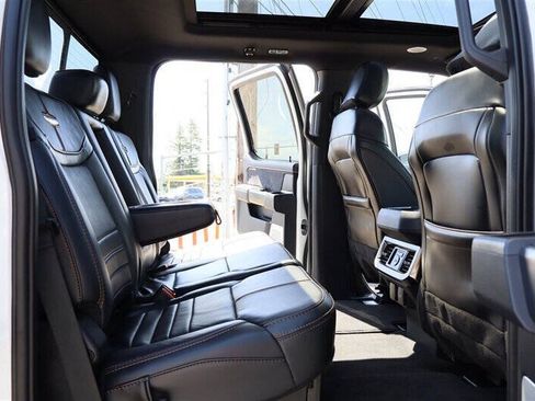 Used 2024 Ford F250 Platinum AWD/4WD image 32