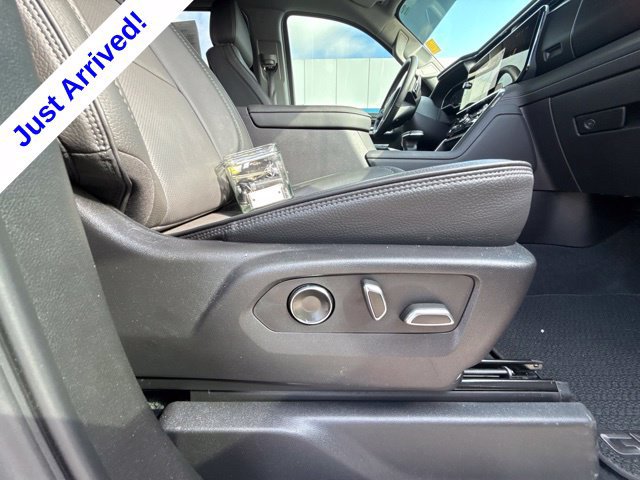 Used 2025 GMC Sierra 1500 Denali w/ Technology Package AWD/4WD image 31