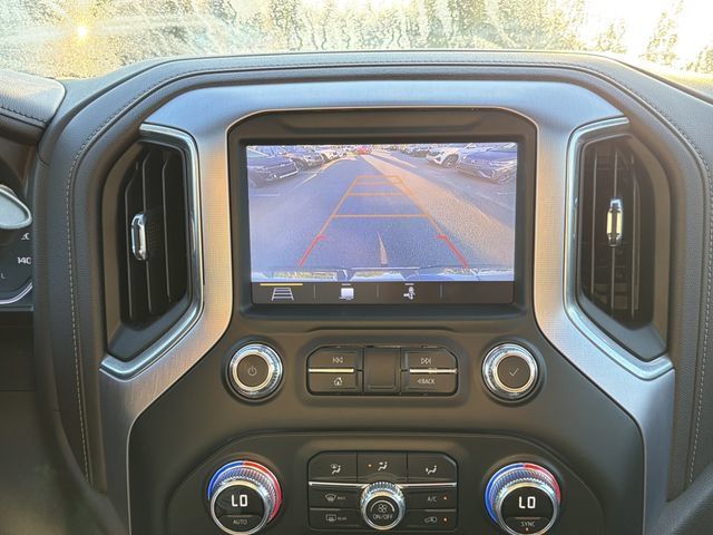 Used 2019 GMC Sierra 1500 SLT w/ SLT Premium Plus Package AWD/4WD image 26
