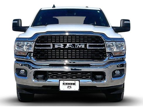 Used 2024 RAM 2500 Big Horn image 3