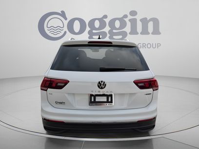 Used 2024 Volkswagen Tiguan SE