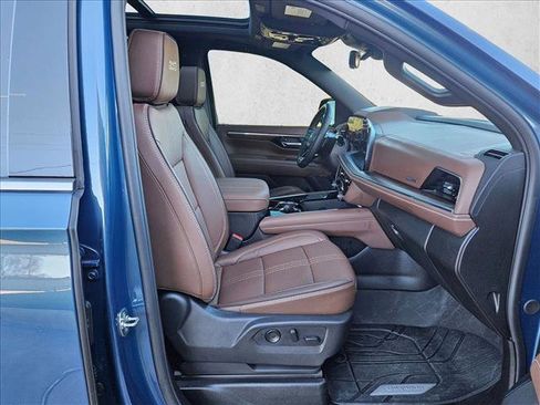 Used 2026 Chevrolet Tahoe High Country image 25